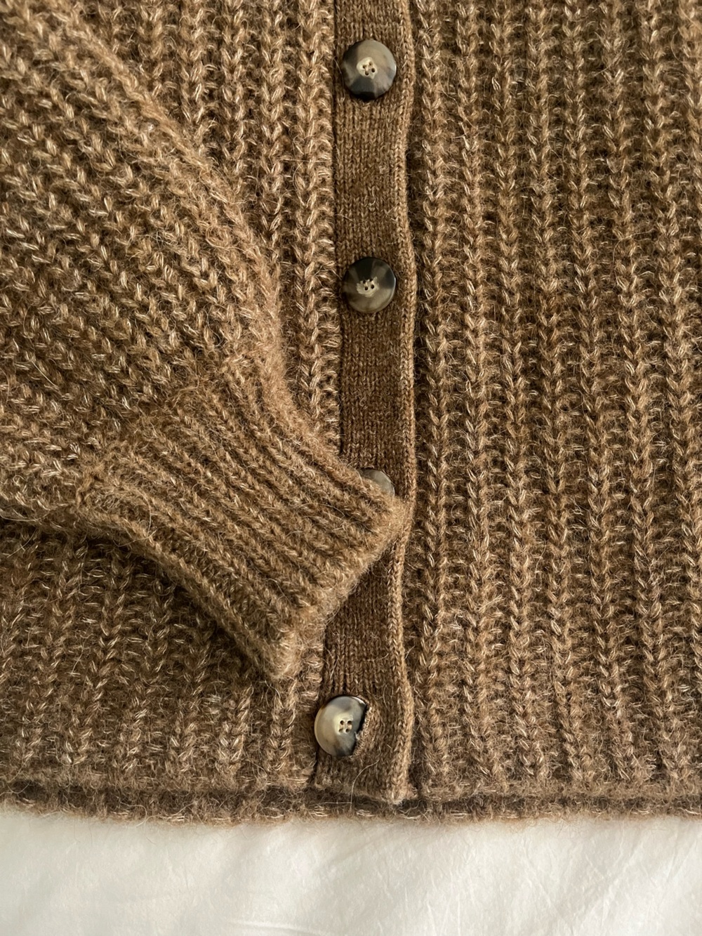BRAND NEW Sezane Emile Cardigan - Camel - Picture 4 of 6
